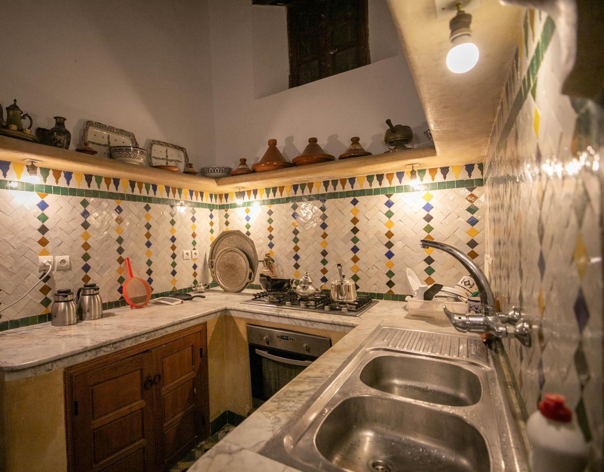Dar Authentic Fes - Familly Hosting Bed and Breakfast Εξωτερικό φωτογραφία