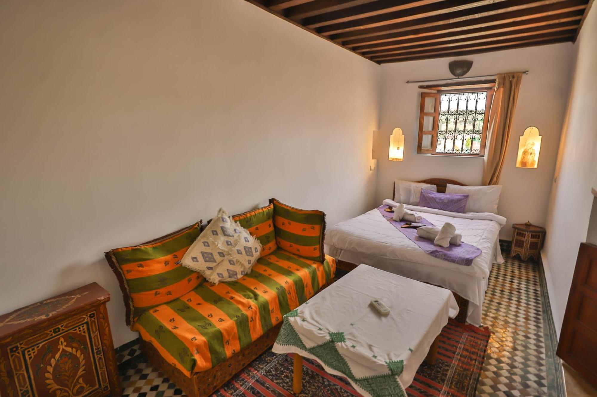 Dar Authentic Fes - Familly Hosting Bed and Breakfast Εξωτερικό φωτογραφία