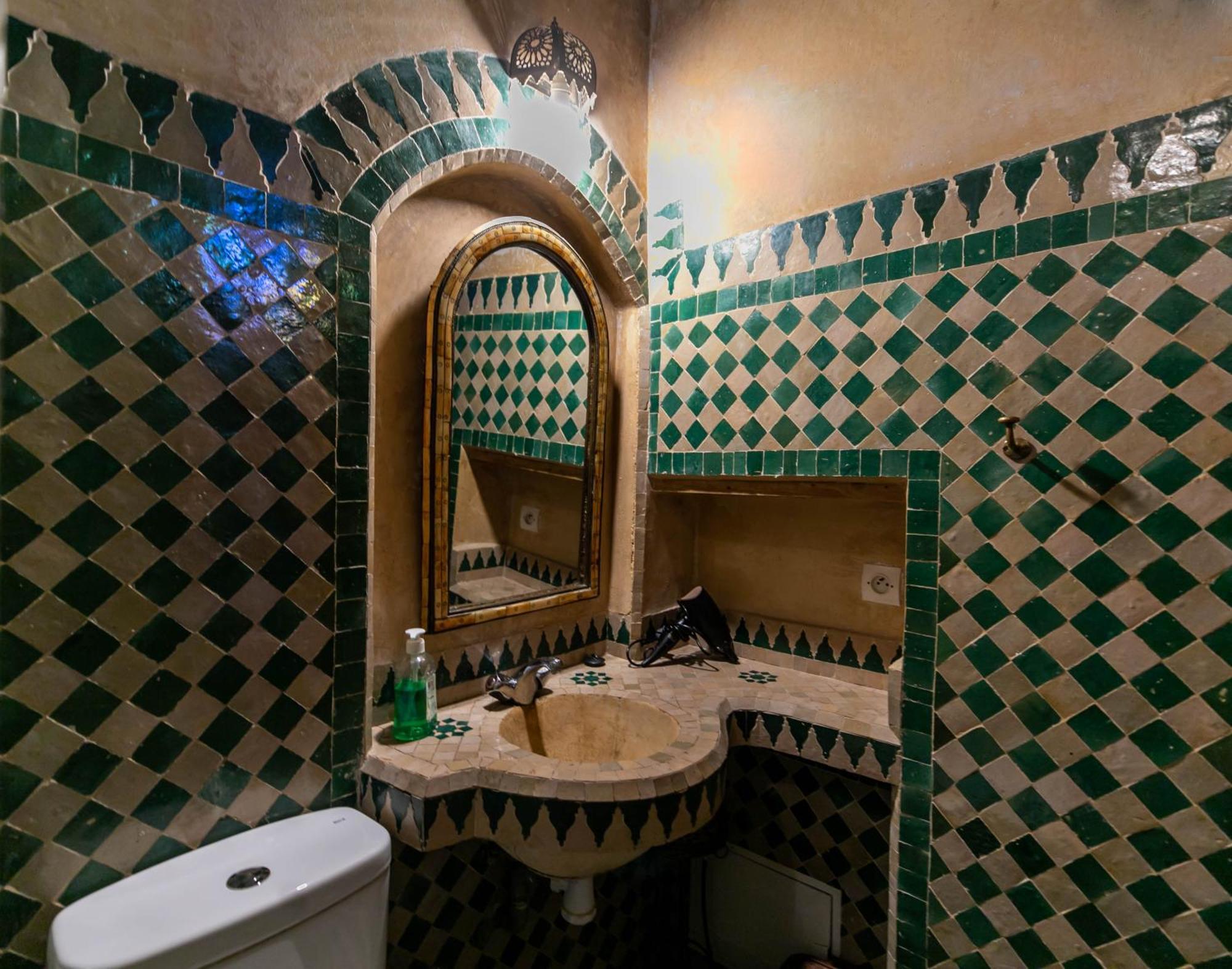 Dar Authentic Fes - Familly Hosting Bed and Breakfast Εξωτερικό φωτογραφία