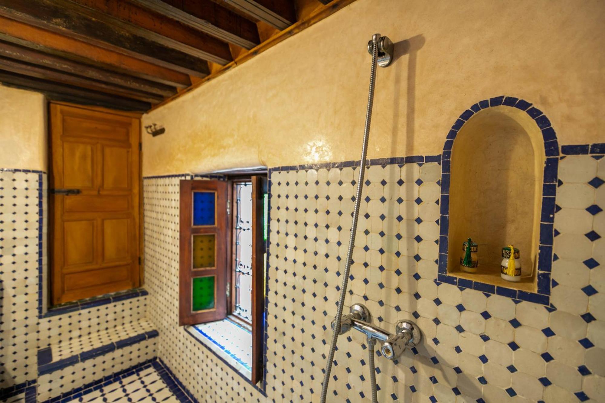 Dar Authentic Fes - Familly Hosting Bed and Breakfast Εξωτερικό φωτογραφία